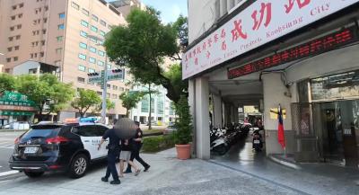 苓雅警攔查交通違規 　查獲大量毒品及近7萬元販毒所得曝光1